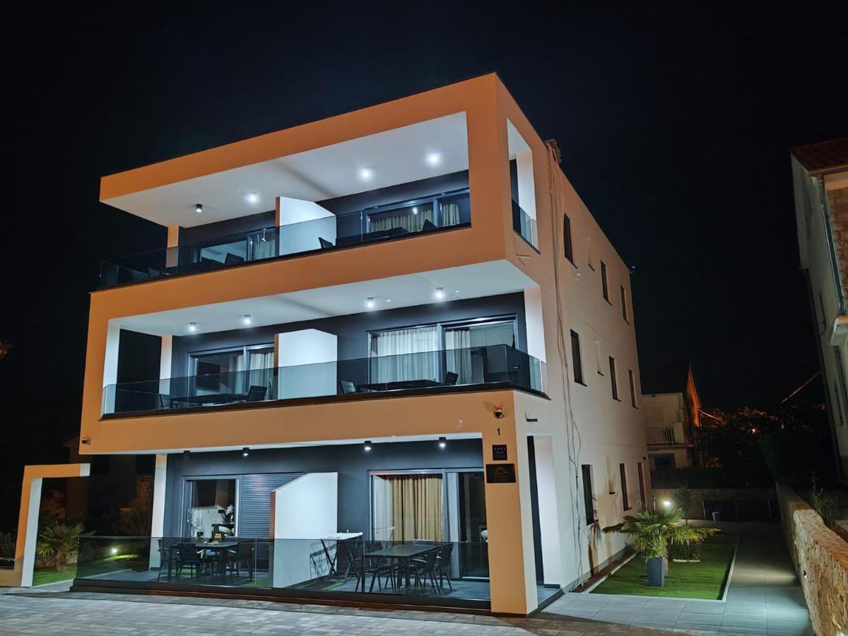 Golden Sunset 3 Apartment Нивице Екстериор снимка
