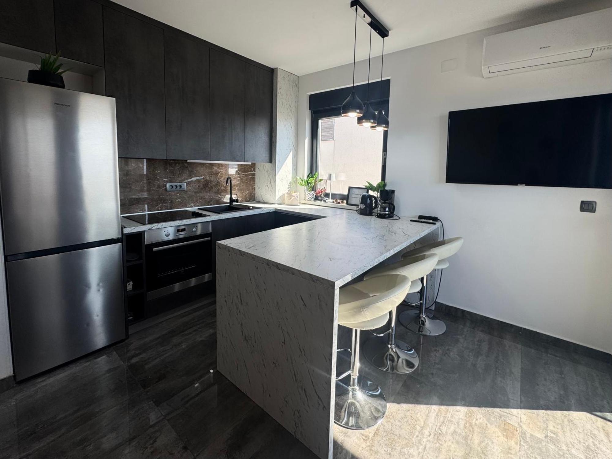Golden Sunset 3 Apartment Нивице Екстериор снимка