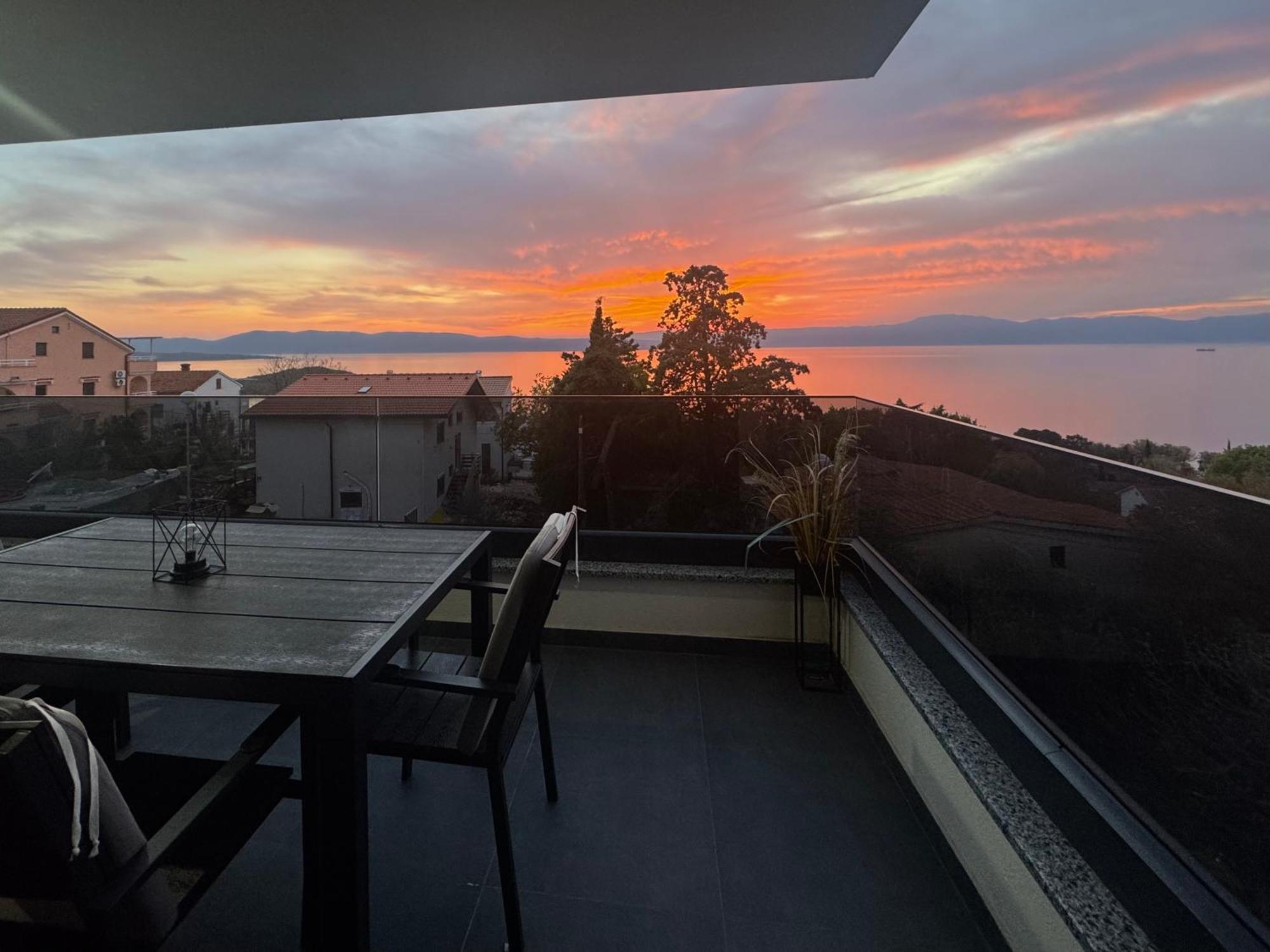 Golden Sunset 3 Apartment Нивице Екстериор снимка